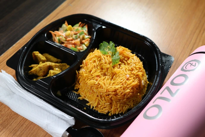 Balanced and clean lunch Ozlo Meals Mogadisho Somalia