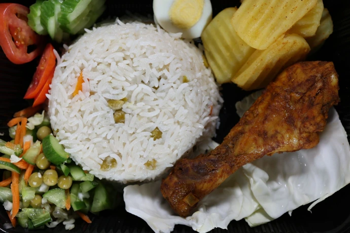 Weight gain lunch Ozlo Meals Mogadish Somalia
